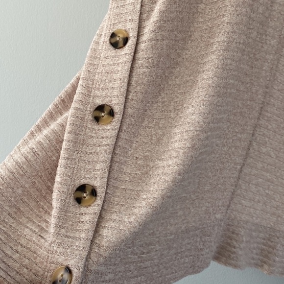 🆕Saturday Sunday by Anthropologie Tan Ribbed Long Sleeve Open Front Cardigan - Picture 5 of 5